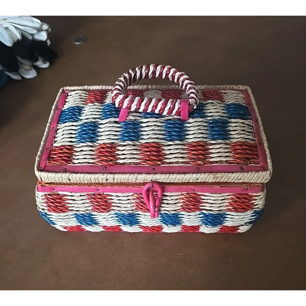 Vtg Red‎ blue White Woven Wicker Shabby Storage Sewing Basket with Accessories